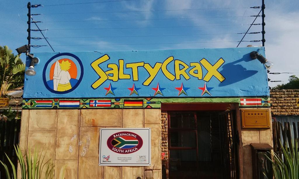 Saltycrax Backpackers And Surf Hostel By Curiocity Bloubergstrand Buitenkant foto
